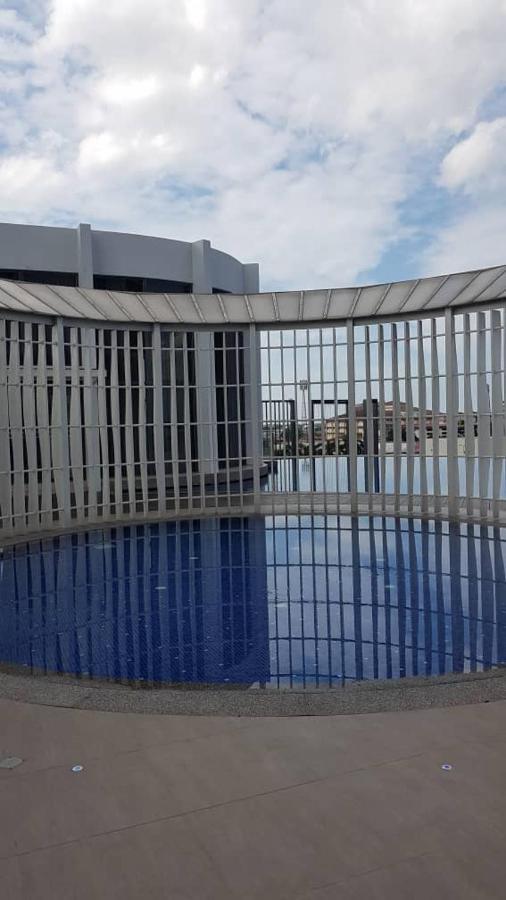 קוטה בארו Aleeya Suite @ Troika Residence מראה חיצוני תמונה