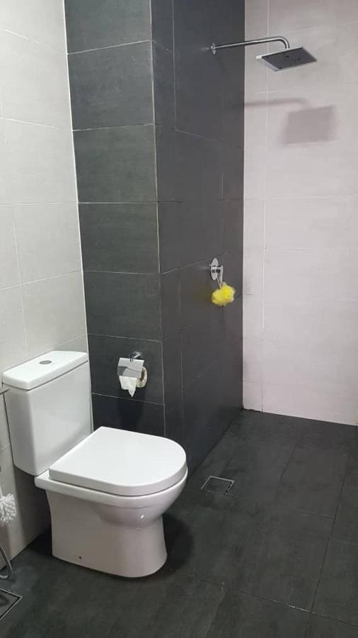 קוטה בארו Aleeya Suite @ Troika Residence מראה חיצוני תמונה