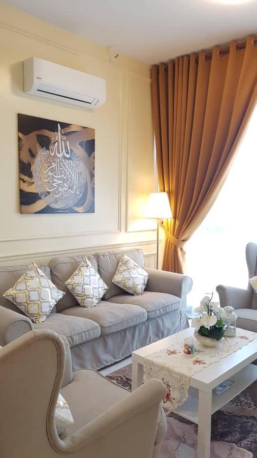 קוטה בארו Aleeya Suite @ Troika Residence מראה חיצוני תמונה
